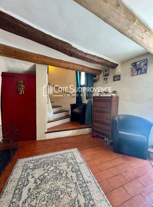 Maison à MALEMORT-DU-COMTAT