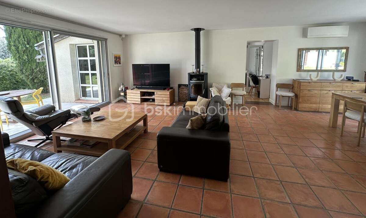 Propriete dans un environnement privilegie- îlot de fraicheur de 1,5 hectare avec vue sur la vallee de la garonne - photo 5