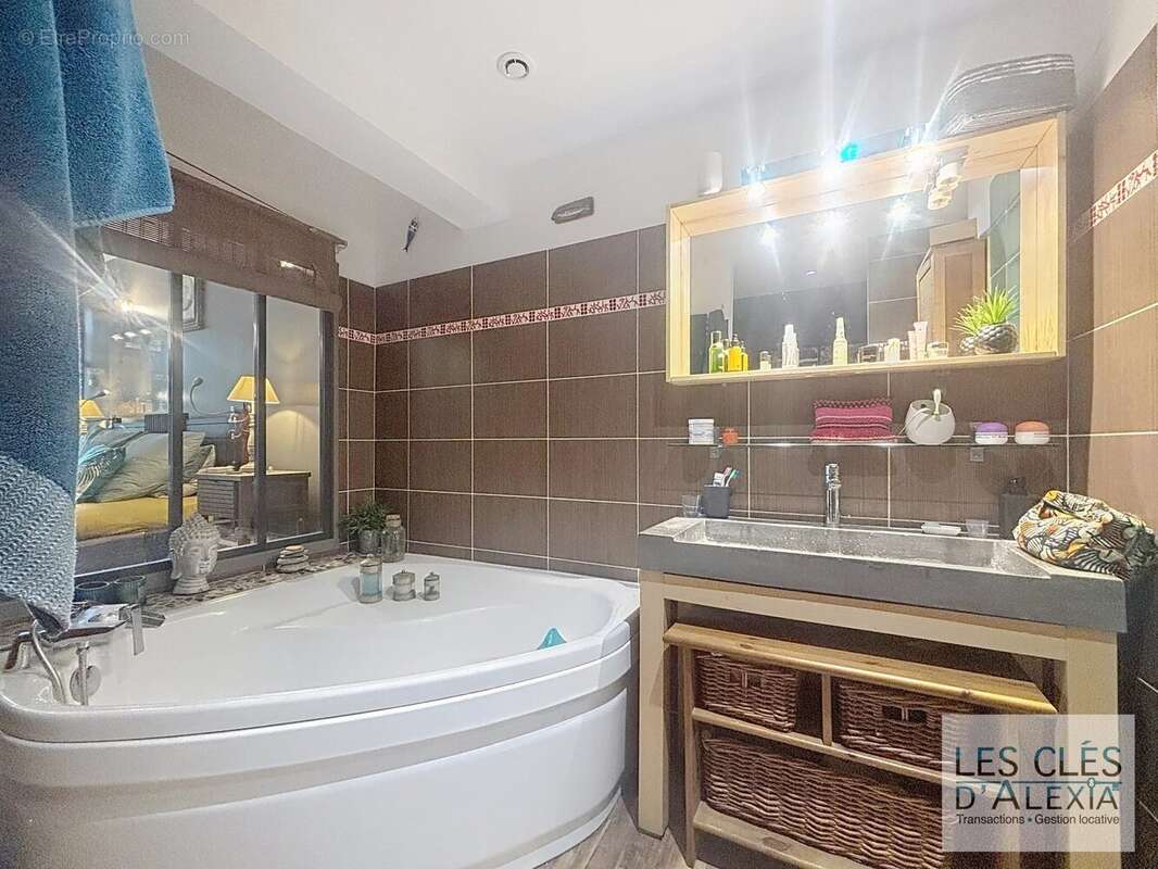 Maison à RILLIEUX-LA-PAPE