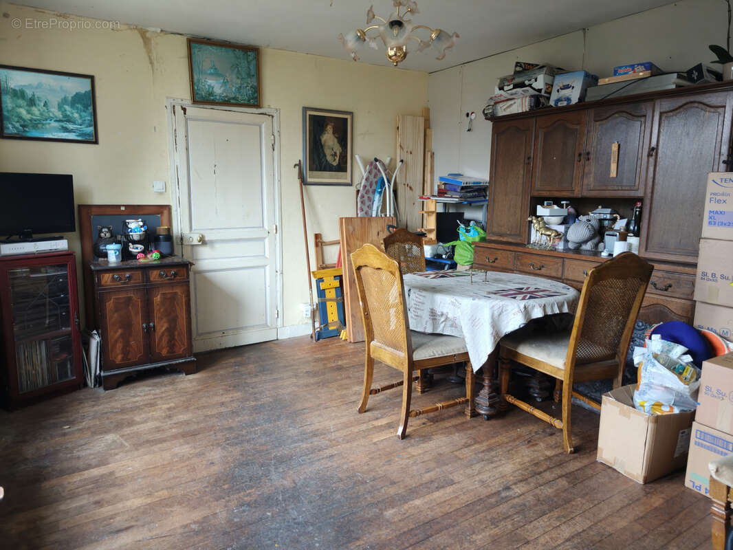 Maison à LA VESPIERE