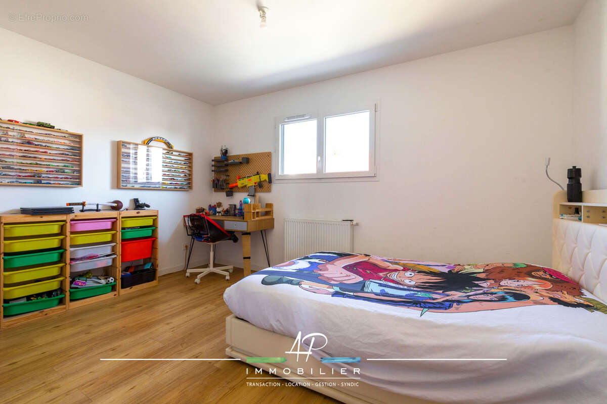 Maison à SAINT-JULIEN