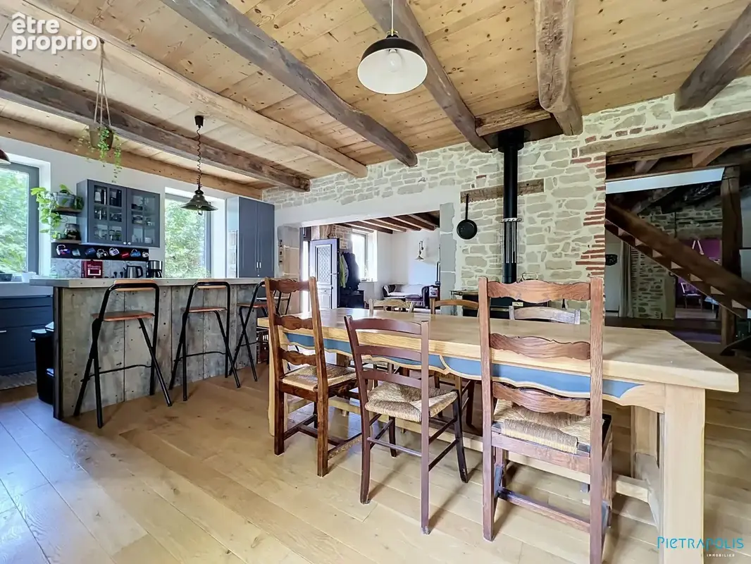 Maison 247 m² à Villereversure  - photo 6