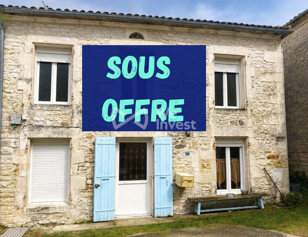 Maison à SAINT-ROMAIN-DE-BENET