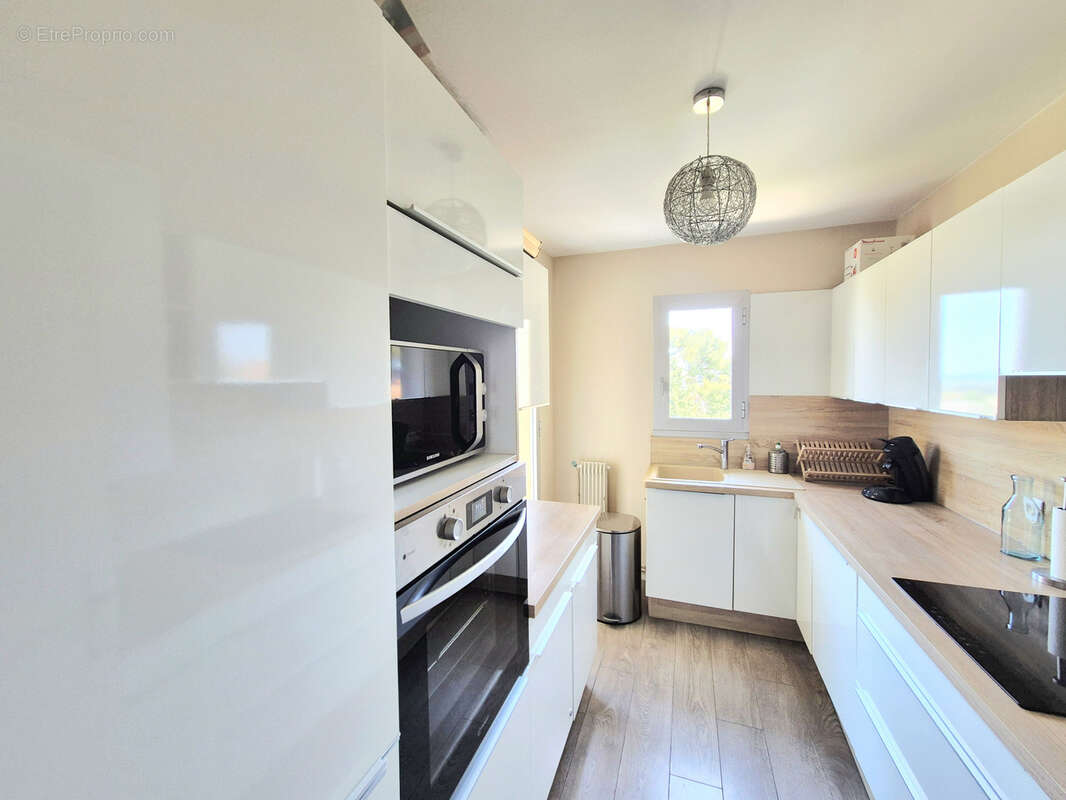 Appartement à HYERES