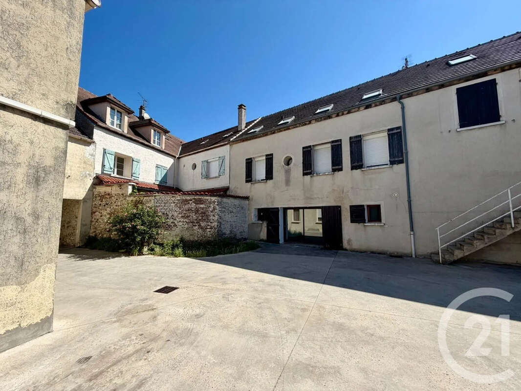 Appartement à DAMMARTIN-EN-GOELE