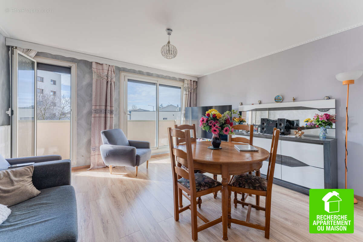 Appartement à SAINT-PRIEST