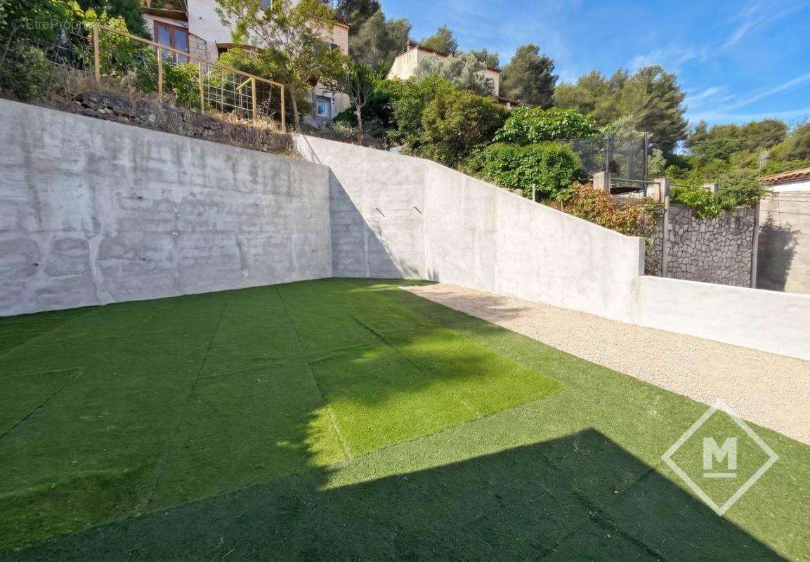 Maison à MARSEILLE-11E