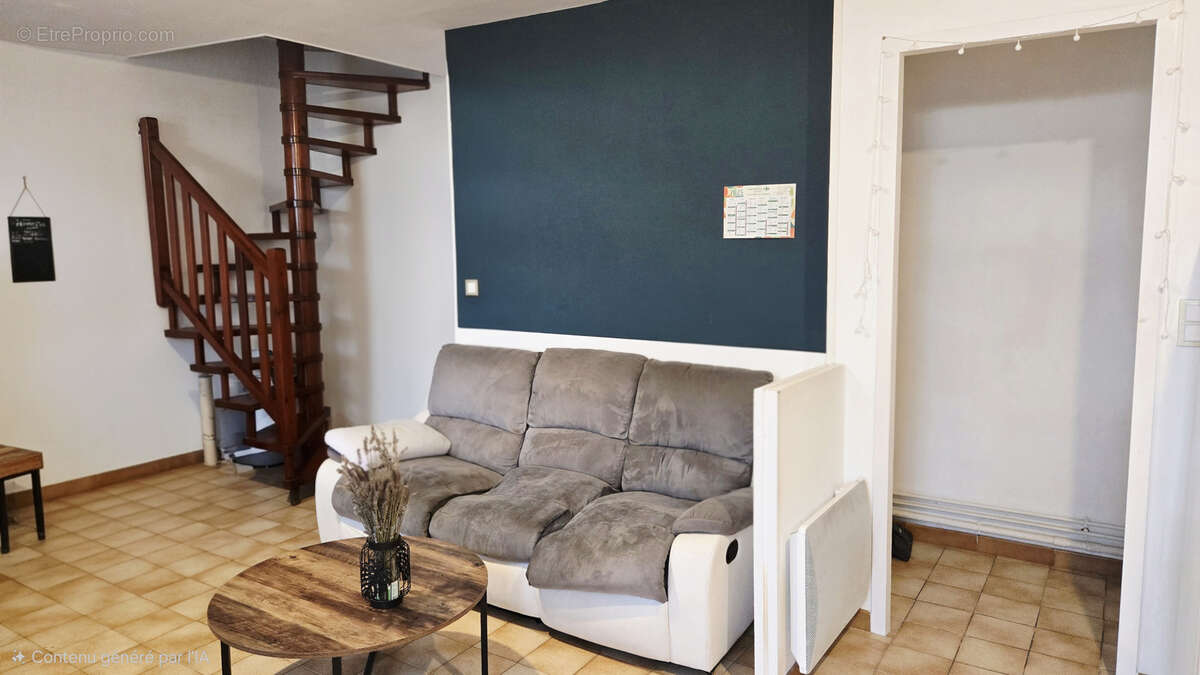 Maison à LA RIVIERE