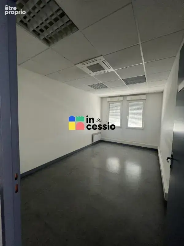 À VENDRE – Plateau de bureaux lumineux – 406 m² env. – Z - photo 24