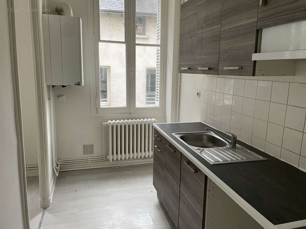 Investissement d'exception   immeuble de rapport pres de 12% de rentabilité - chatellerault centre - diversifi - photo 6