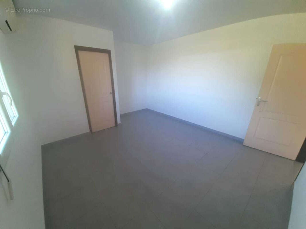 Appartement à CAYENNE