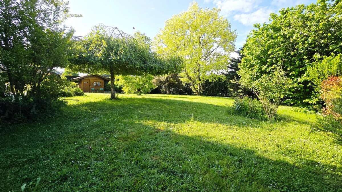 Maison à CHENS-SUR-LEMAN