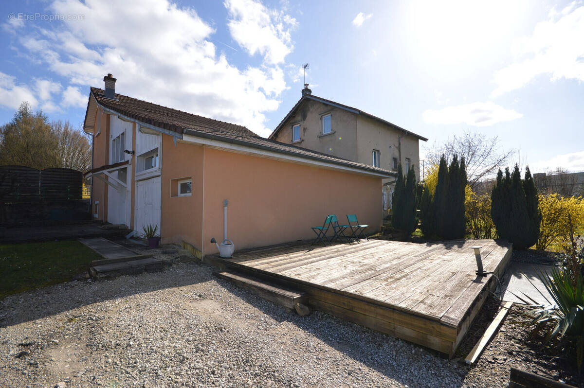 Photo 1 - Maison à VOUJEAUCOURT