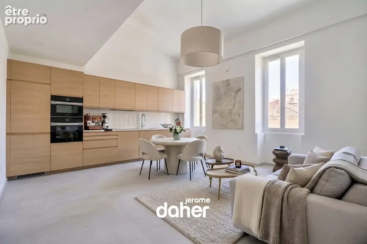 Appartement à MARSEILLE-7E