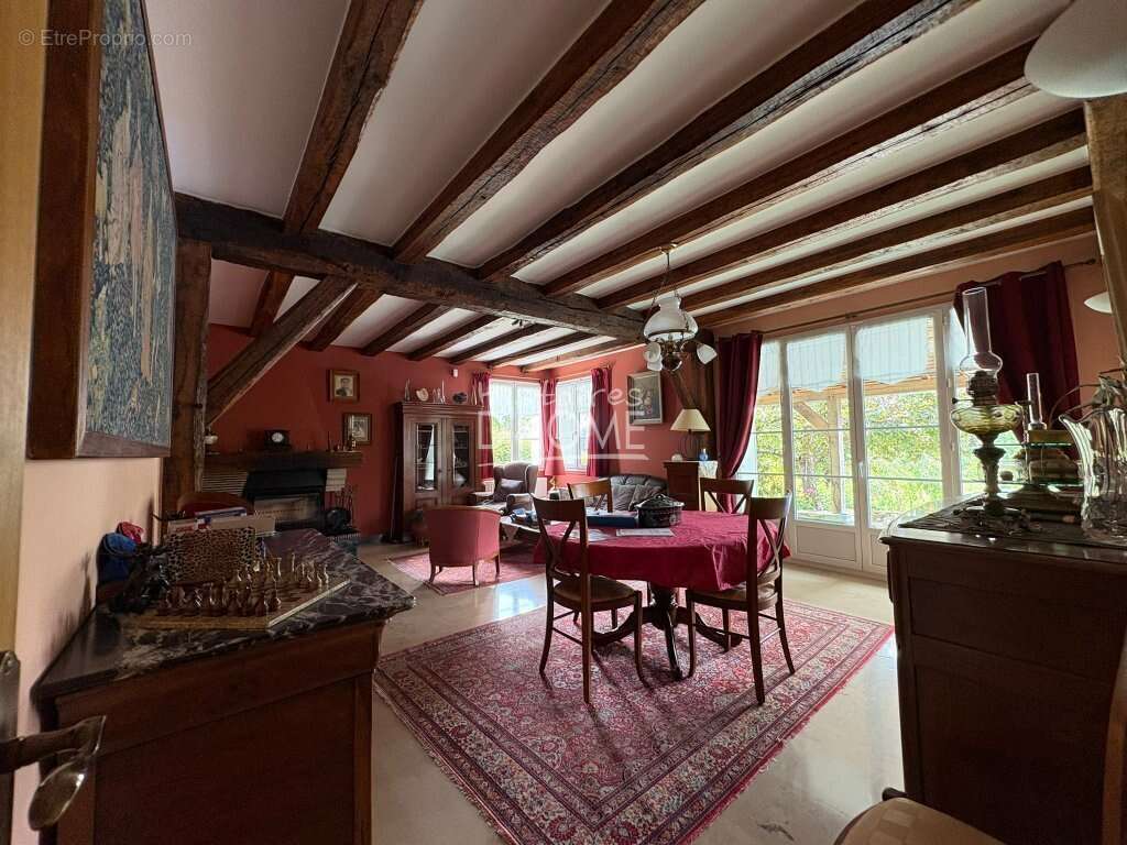 Spacieuse maison familiale – 250 m² - photo 4