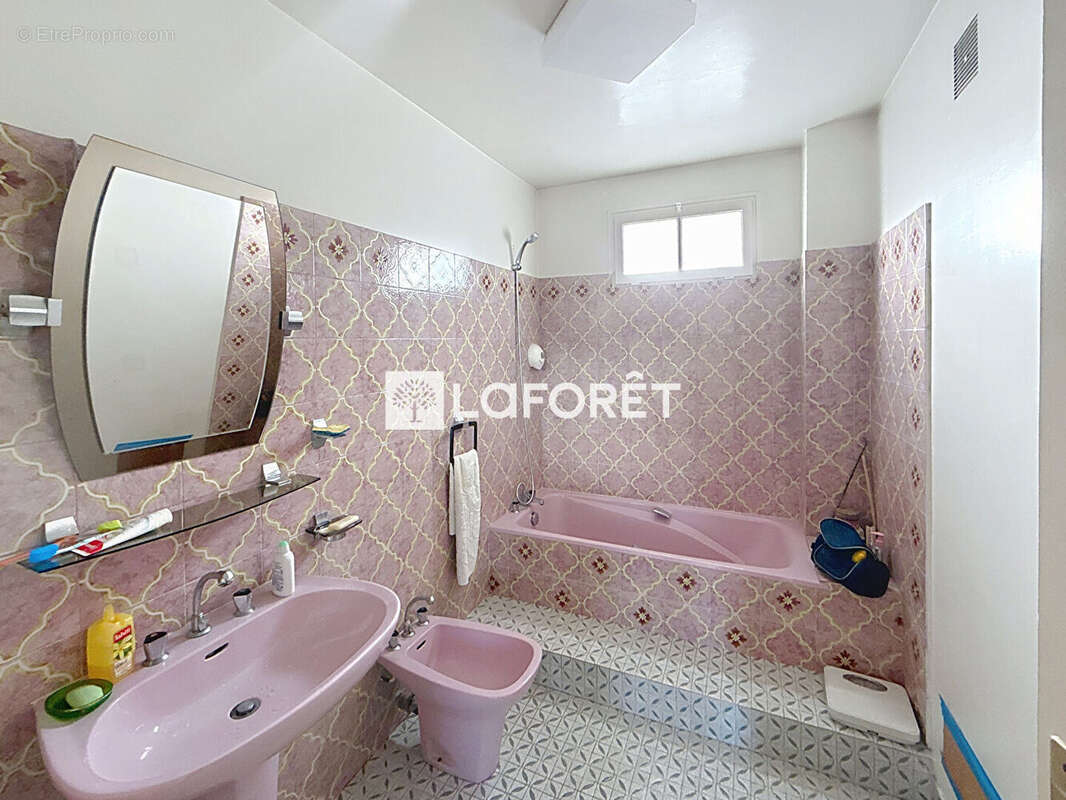 À vendre Maison familiale 4 chambres avec garage Terrain de 258 m² - photo 10