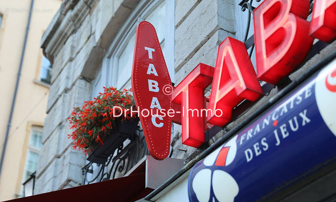 Commerce à COMPIEGNE