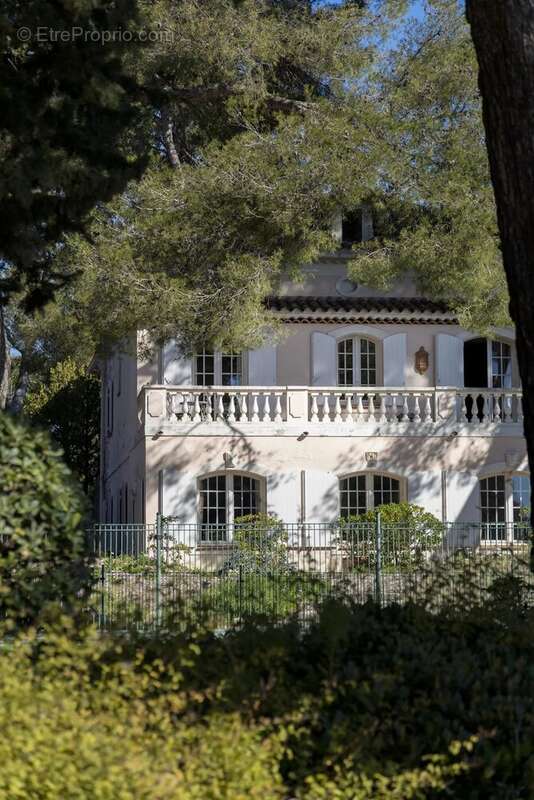 Maison à LA GARDE