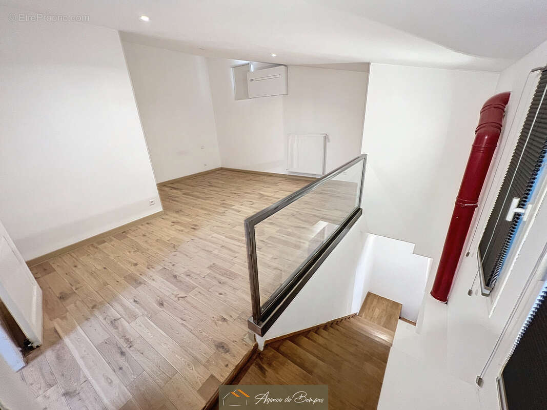 Appartement duplex de 145 m2 et cave 9 m2 - photo 10