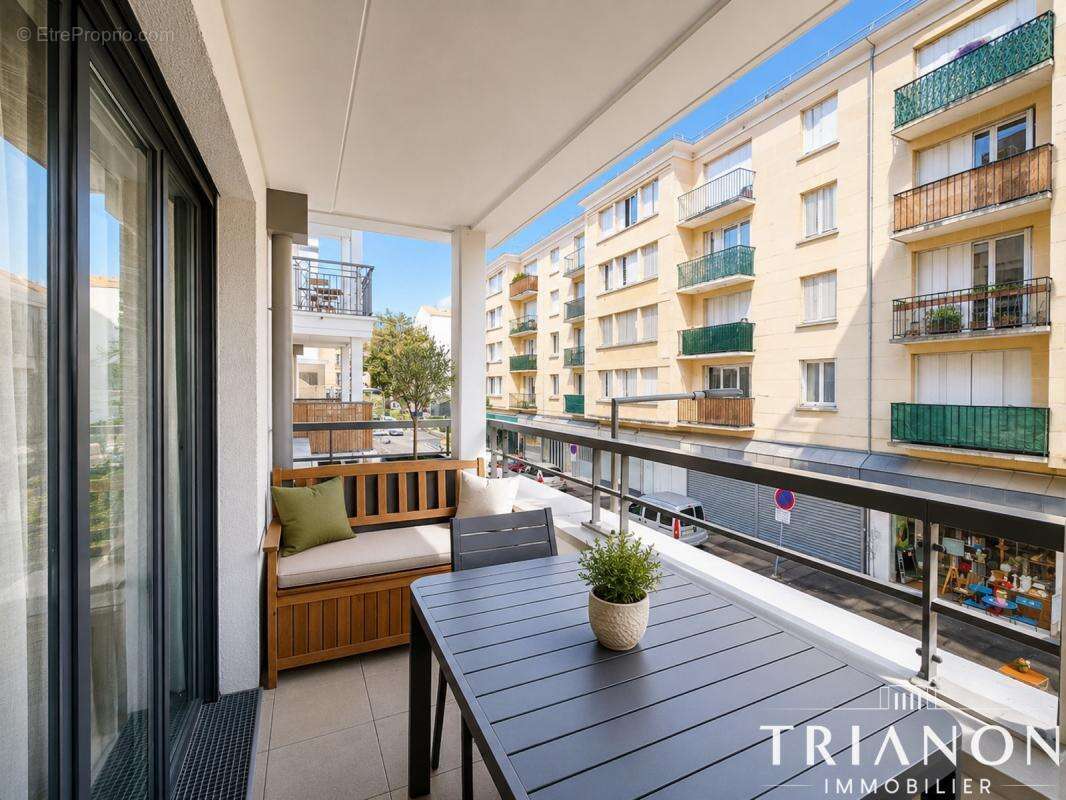 Appartement à SURESNES