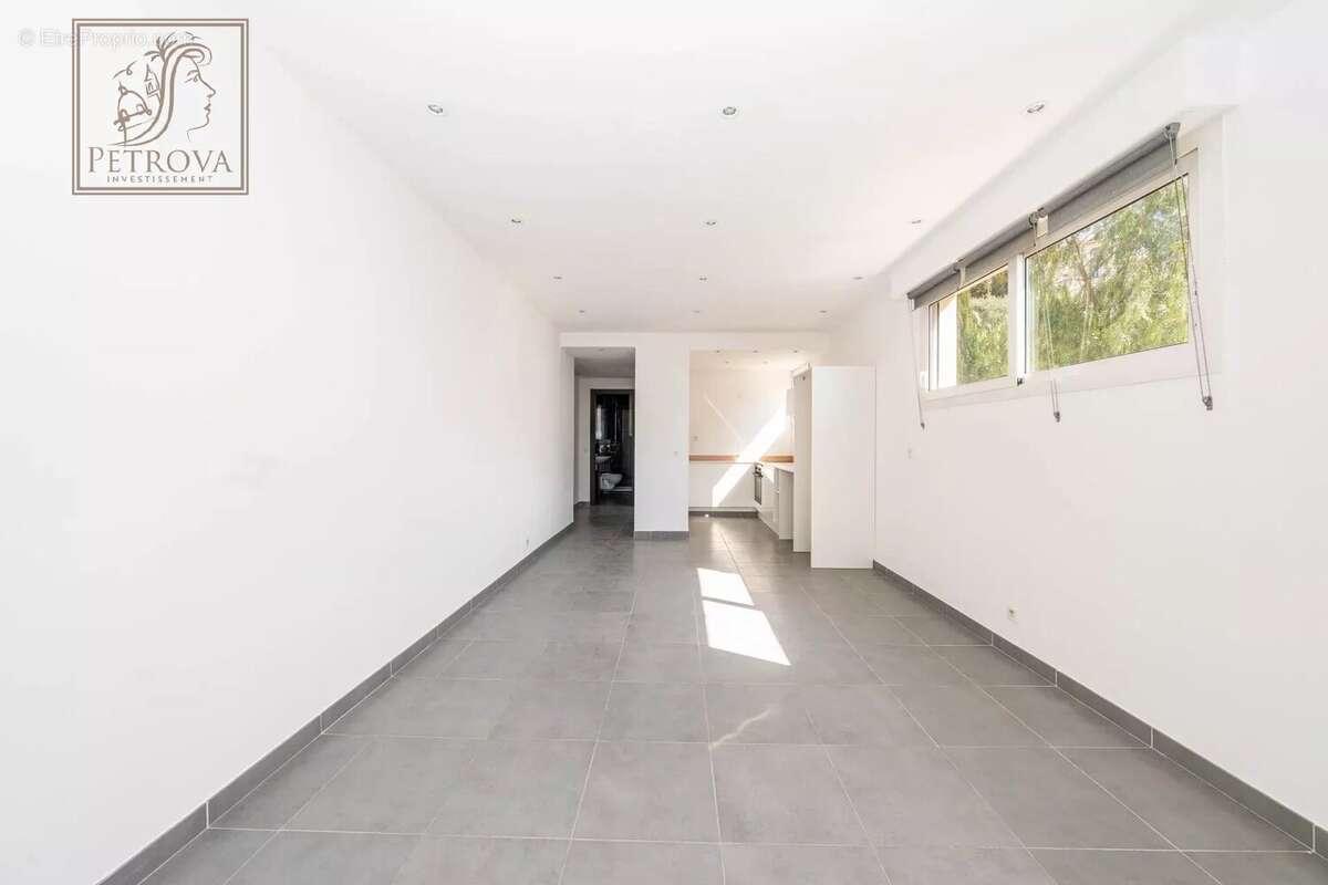 NICE MONT BORON – 3 Pièces de 54 m² avec terrasse VUE MER et Garage - photo 11