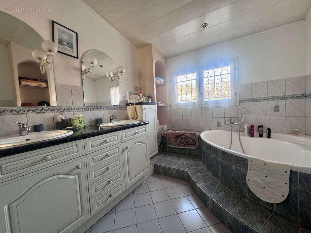 Maison à MOLLANS-SUR-OUVEZE