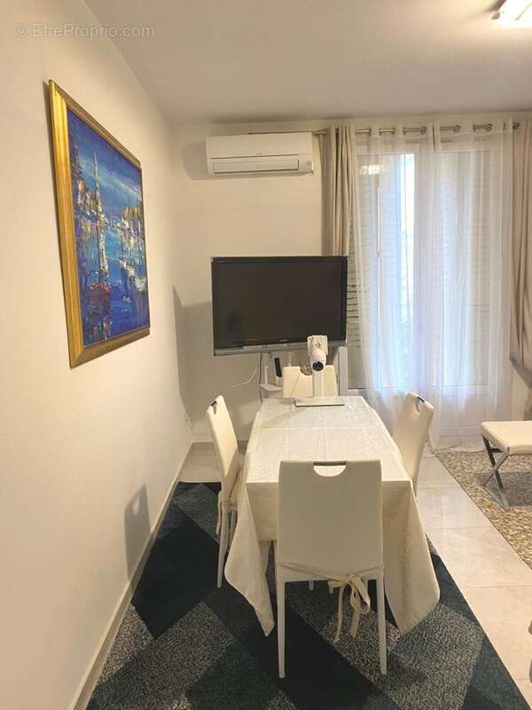 Appartement à MARSEILLE-7E