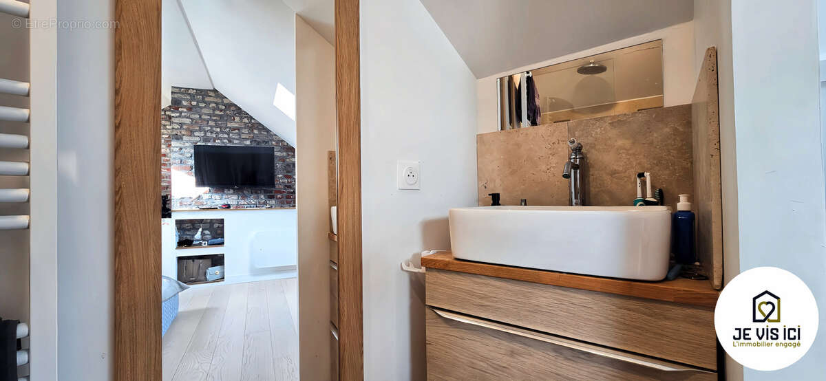 Maison à HALLENNES-LEZ-HAUBOURDIN