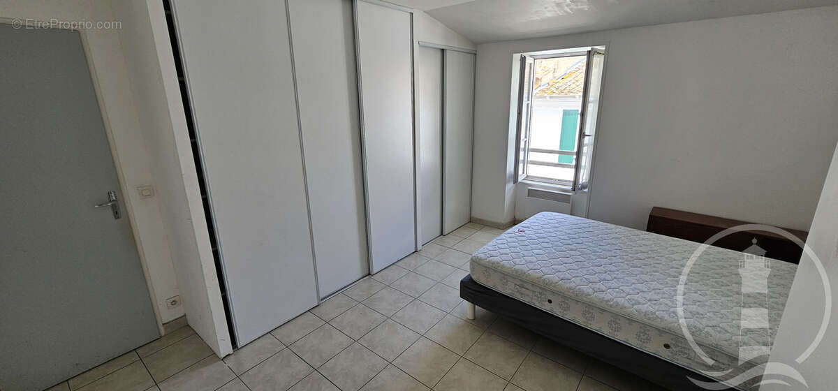 Maison à SAINT-CLEMENT-DES-BALEINES