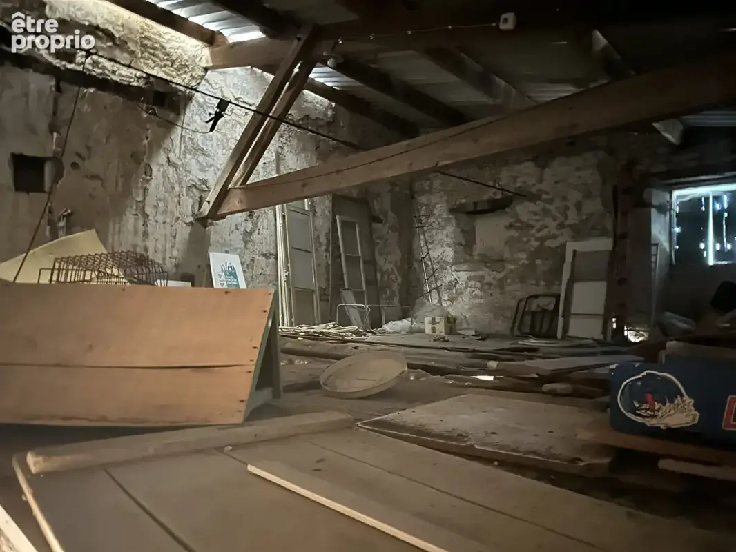 Ancien atelier d'artisans à rénover - photo 11