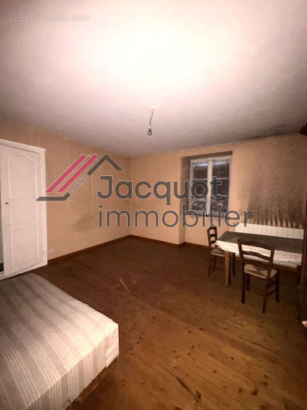 Maison 230 m² à Champagnole  - photo 9