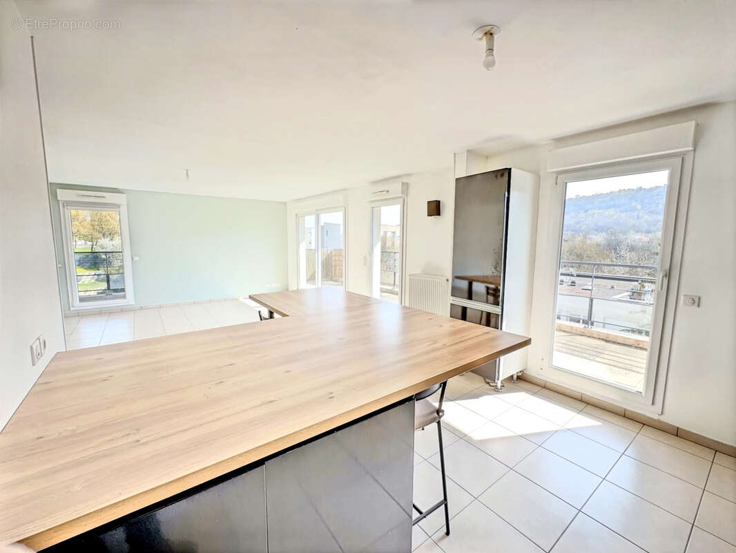 Appartement à CHAMPIGNEULLES