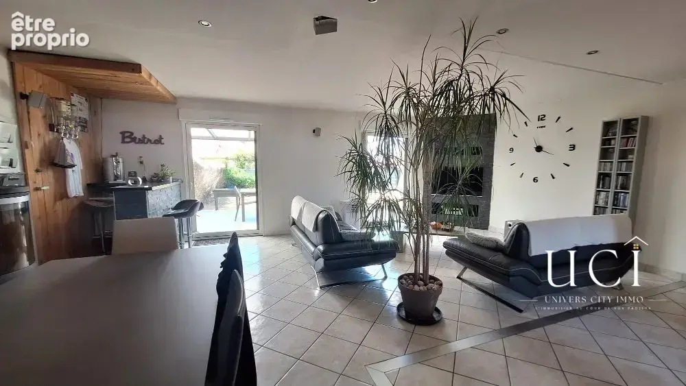 Maison 5 pièces 107 m² à vendre à Barbechat (44450) - photo 3