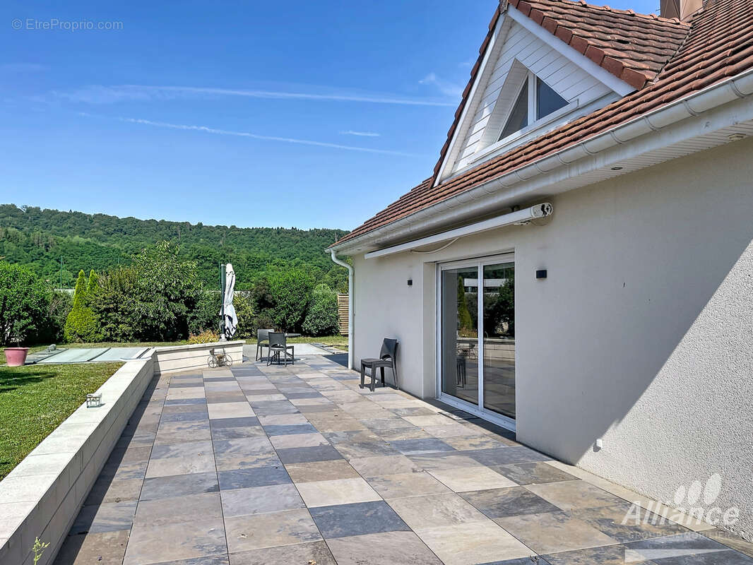 Maison à MATHAY