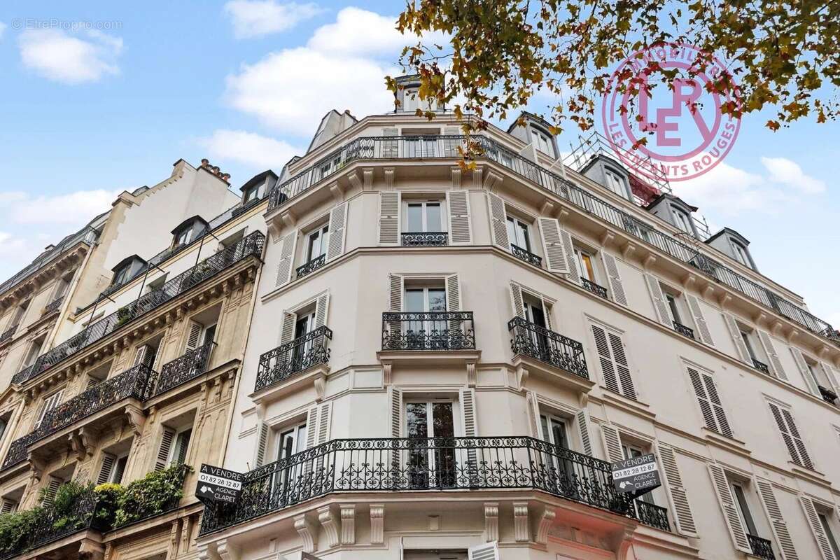 Appartement à PARIS-3E