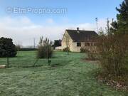 Terrain à ERAGNY-SUR-EPTE