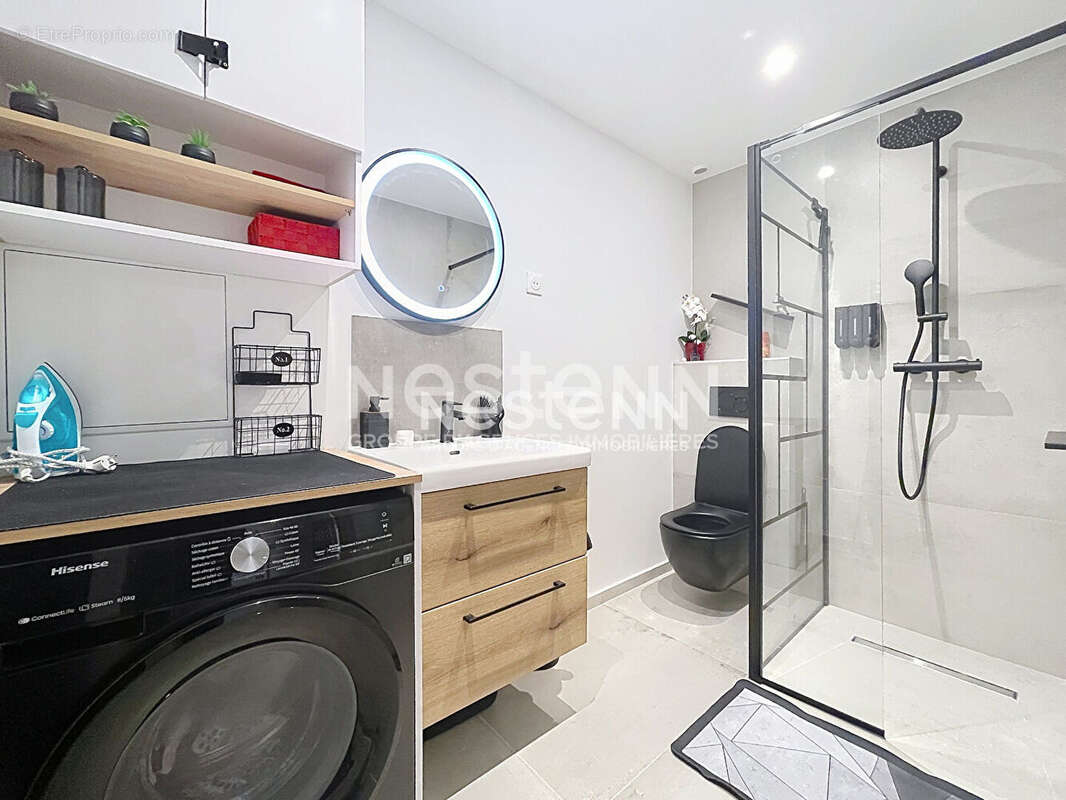 Appartement à VALLAURIS