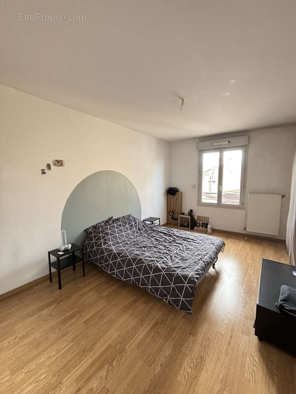 Appartement à OULLINS