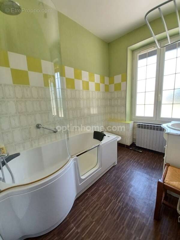 Maison à CONSENVOYE