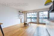 Appartement à PARIS-19E