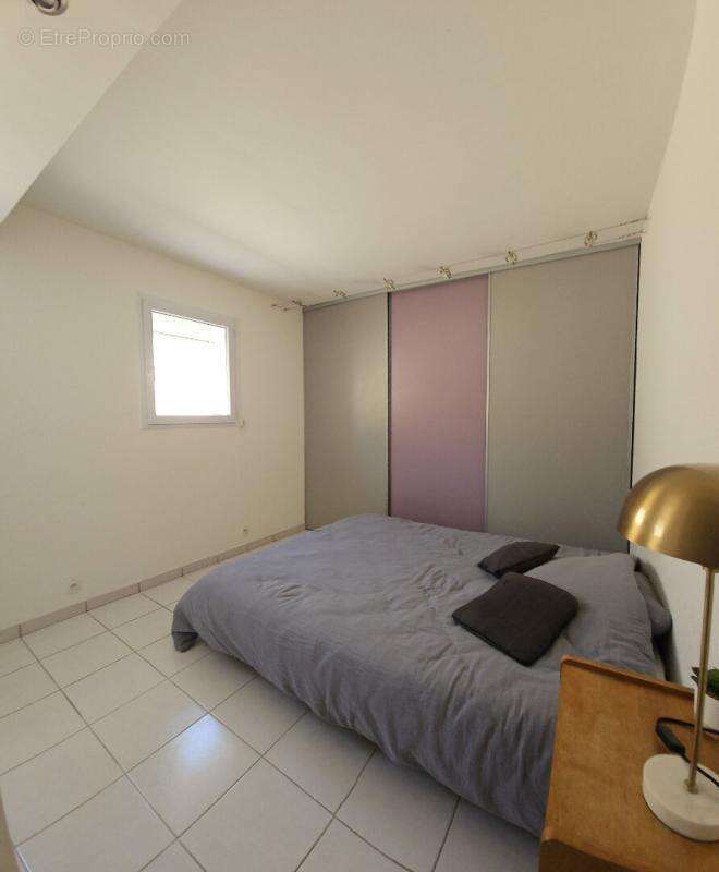 Maison à ROCHEFORT-EN-VALDAINE