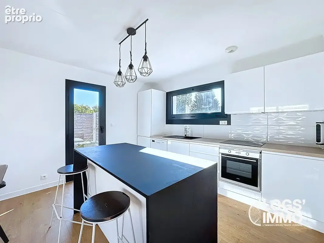 Maison 5 pièces 95 m² à vendre à Villenave-D'ornon (33140) - photo 4