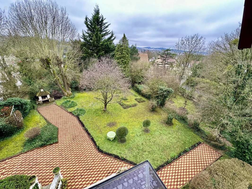 Maison à MONTMORENCY