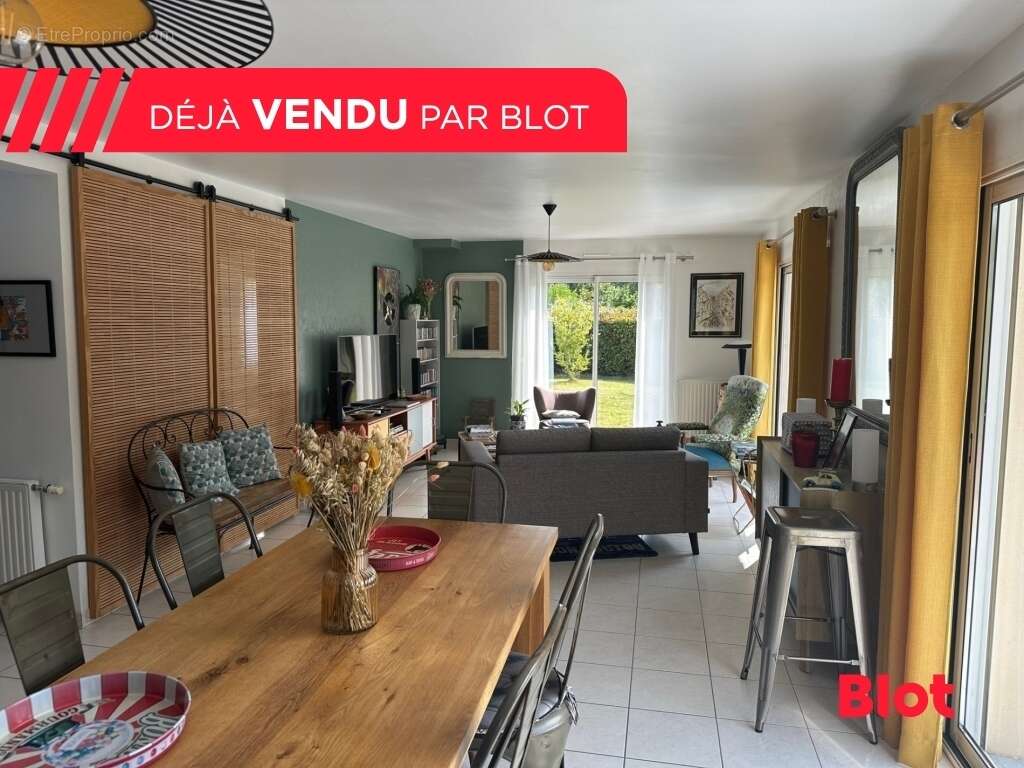 Maison à SAINT-NOLFF