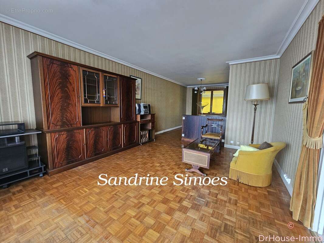 Maison à MONTMORILLON