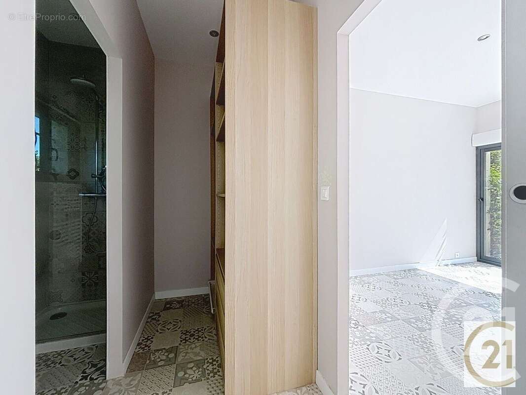 Maison à AYGUESVIVES