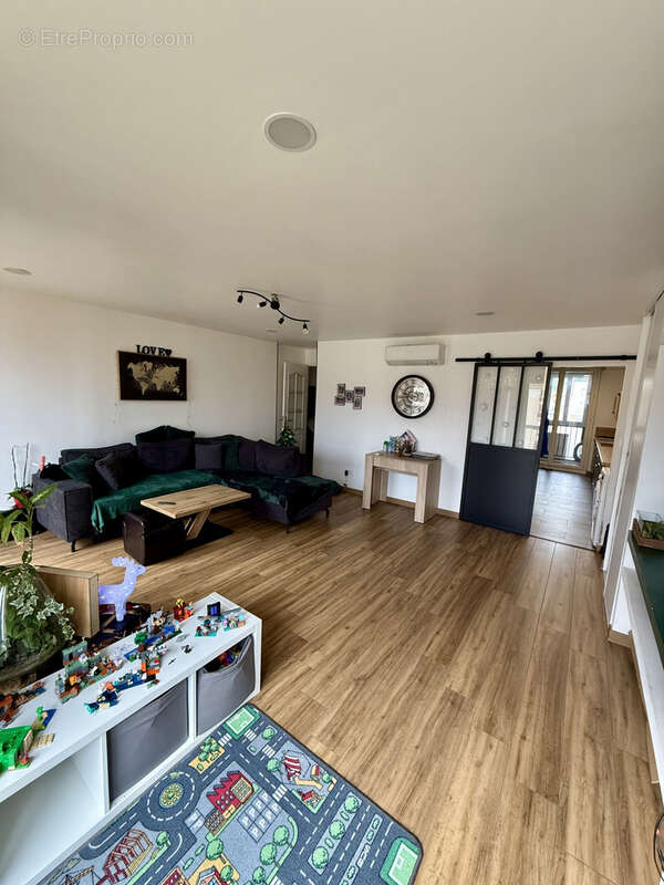 Appartement à AUBAGNE