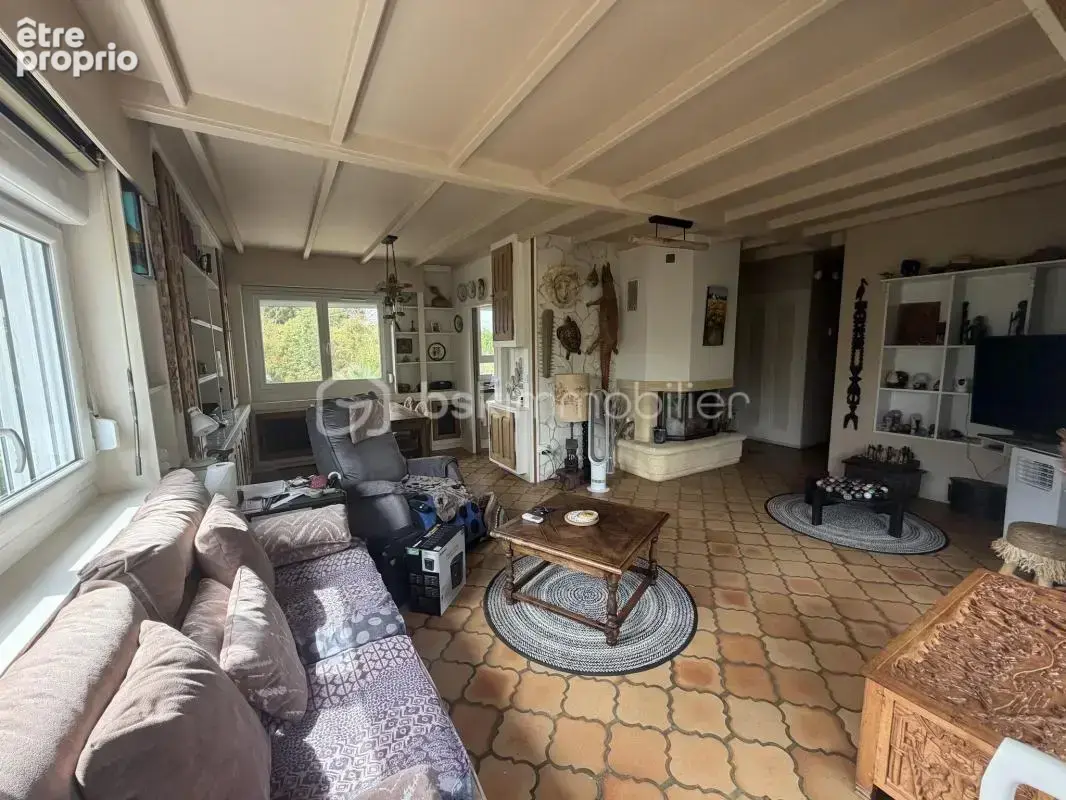 Maison style Américain avec terrain et ses diverses possibilités au cœur d'une localisation idéale - photo 2
