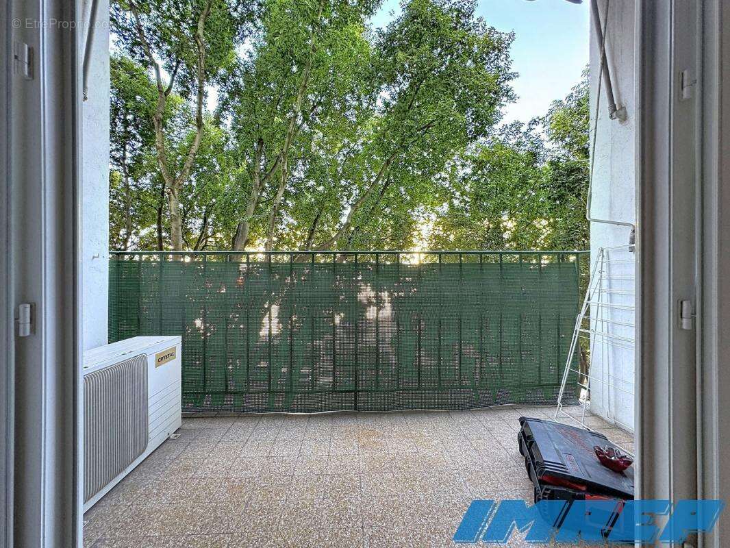 Appartement 73 m² à Marseille-8e  - photo 7