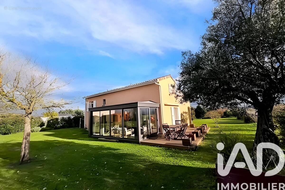 Photo 1 - Maison à LAFITTE-VIGORDANE